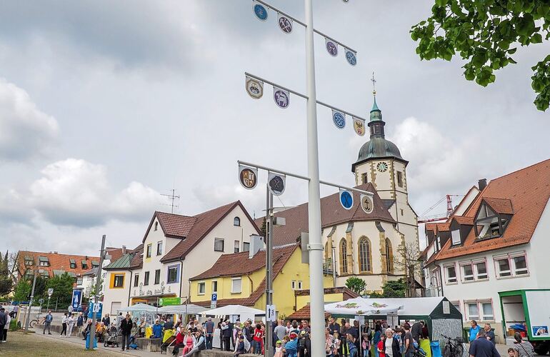 Im Frühling beginnt die Festle-Zeit im Landkreis Ludwigsburg. Im Bild das Wettemarktfest in Oßweil.
