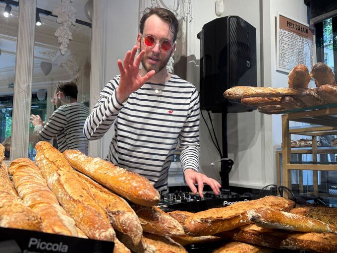 "DJ Baguette" legt in Bäckereien auf