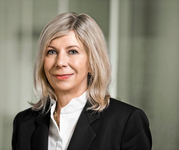 Ulrike Paul ist Präsidentin der Rechtsanwaltskammer Stuttgart und Fachanwältin für Strafrecht.