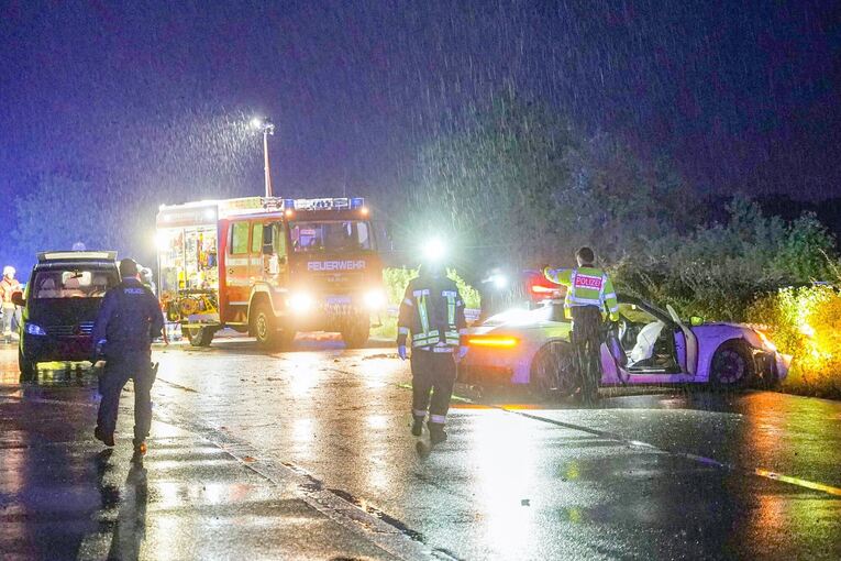 Zwei Tote und zwei Verletzte bei Unfall nahe Freiburg Zwei Tote und zwei Verletzte bei Unfall nahe Freiburg
