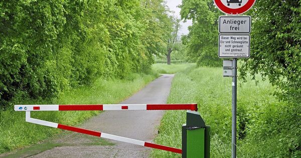 Die Strombergstraße ist eigentlich nur ein besserer Feldweg.
