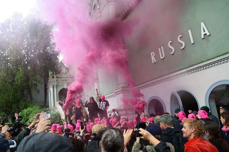 Kunstbiennale 2026 - Proteste