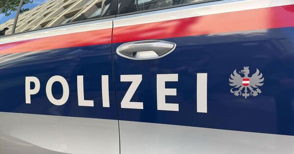 Polizeiauto in Österreich