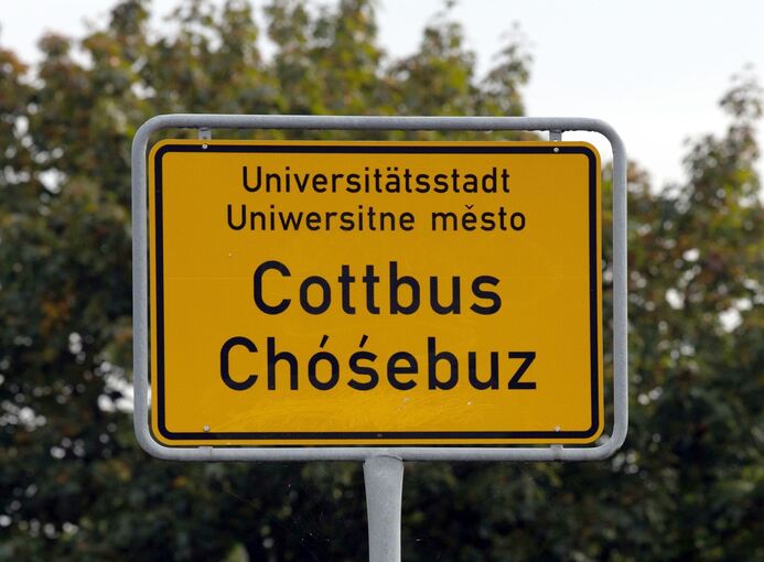 Ortseingangsschild - Cottbus Ortseingangsschild - Cottbus