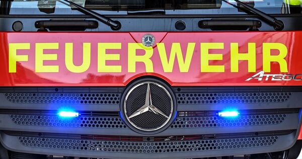 Feuerwehrfahrzeug - Symbolbild