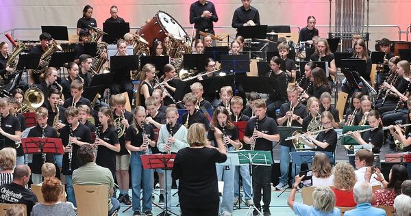 Junge Musiker der Stadtkapelle Bönnigheim beeindrucken das Publikum.