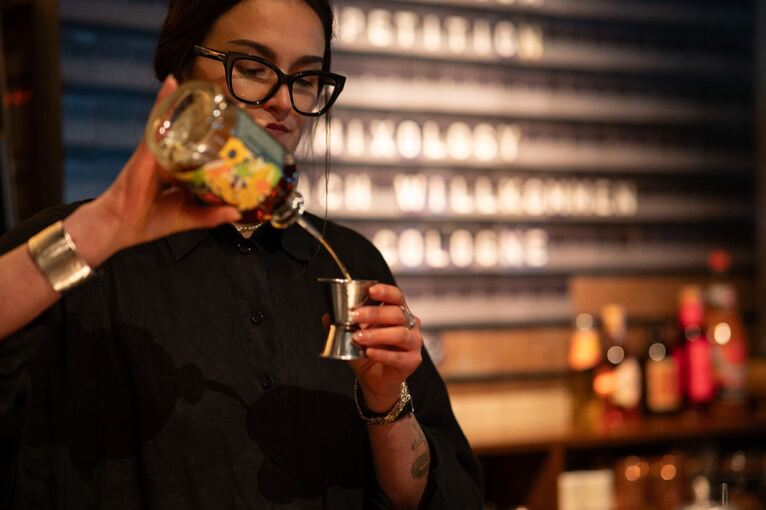 Clara Schoper gewinnt Cocktailwettbewerb Clara Schoper gewinnt Cocktailwettbewerb