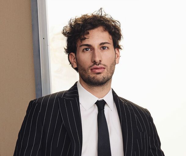 Der Tänzer Saverio Costante ist Teil des ESC 2026.