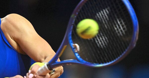 Am Himmelfahrtswochenende fliegen die Bälle auf den Tennisplätzen des TCL, gesucht wird der Bezirksmeister und die Bezirksmeisterin.