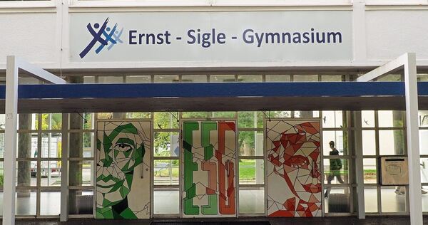 Das Kürzel „ESG“ steht in Kornwestheim für Ernst-Sigle-Gymnasium, aber auch für das Motto „Eine starke Gemeinschaft“. Das Kürzel „ESG“ steht in Kornwestheim für Ernst-Sigle-Gymnasium, aber auch für das Motto „Eine starke Gemeinschaft“.