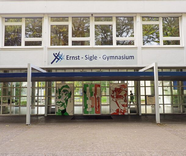 Das Kornwestheimer Gymnasium soll einen neuen Namen erhalten. Die Gutachterin schlägt Vera Friedländer als Patronin vor, die als 16-Jährige Zwangsarbeiterin bei Salamander war.