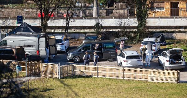 Toter in Auto entdeckt – Hinweise auf Fremdverschulden