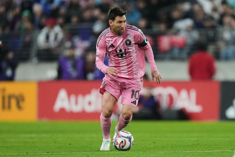 Lionel Messi Lionel Messi