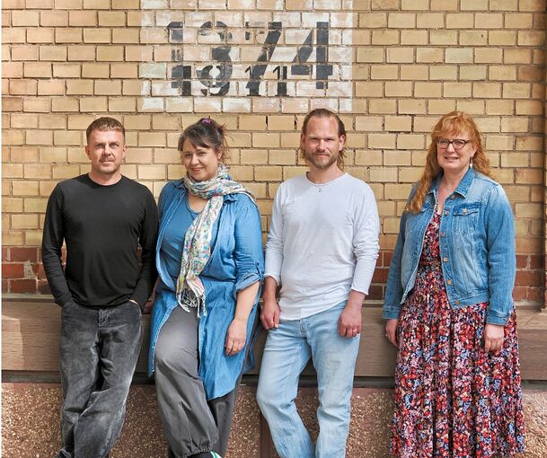 „Wir liefern keine Antworten, aber wir können Fragen vergrößern“: Axel Brauch, Gesine Mahr, Markus Tomczyk und Bettina Gonsiorek (von links) bilden das Stadt-Ensemble-Kernteam.