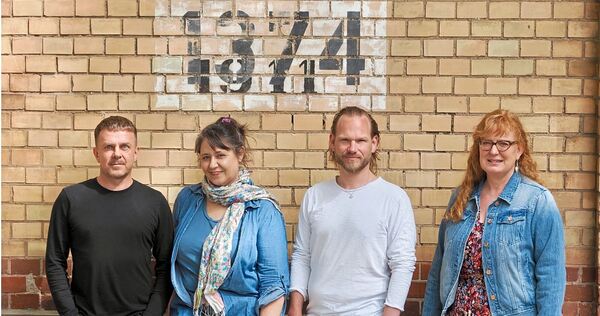 „Wir liefern keine Antworten, aber wir können Fragen vergrößern“: Axel Brauch, Gesine Mahr, Markus Tomczyk und Bettina Gonsiorek (von links) bilden das Stadt-Ensemble-Kernteam.