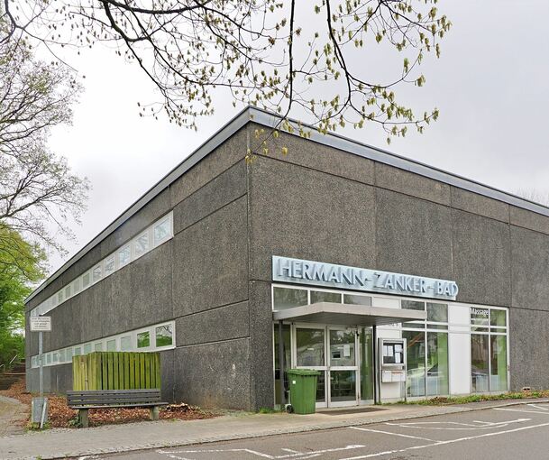 Seit 2022 ist das Hermann-Zanker-Bad in Marbach geschlossen.