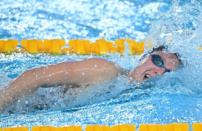 Ein Schwimmer zieht seine Bahnen: Im Markgröninger Stadtbad könnte das bereits ab diesem Sommer vorbei sein.
