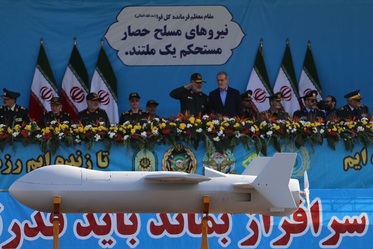 Militärparade im Iran Militärparade im Iran