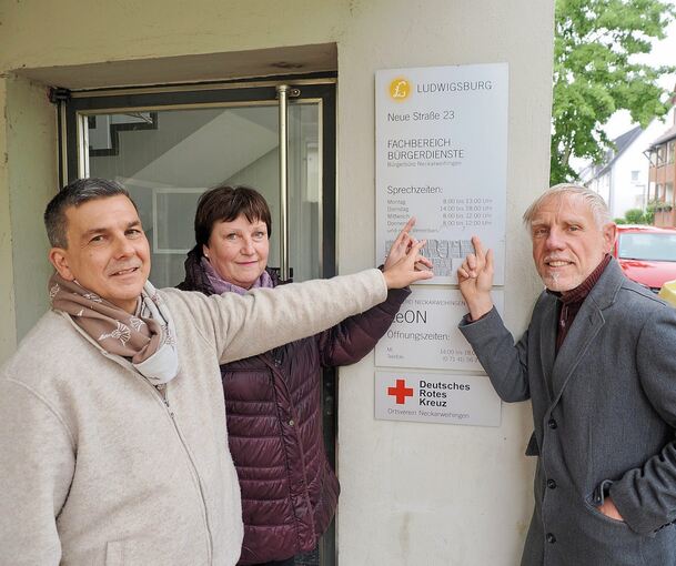 Kämpfen für das Bürgerbüro in Neckarweihingen: Sven Langjahr, Claudia Böhm und Roland Schmierer (von links).