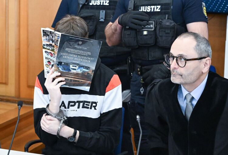 Prozessbeginn nach gewaltsamen Tod auf Supermarkt-Parkplatz Prozessbeginn nach gewaltsamen Tod auf Supermarkt-Parkplatz