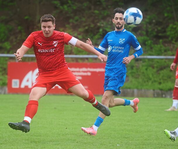 Der FV Kirchheim (in Blau) verlor am Wochenende gegen den SV Horrheim.
