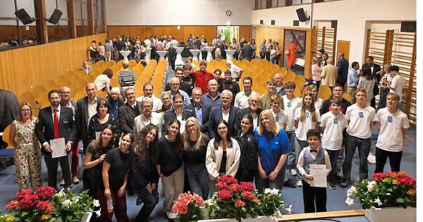 Honors Night in Sachsenheim: Athletes, club officials, and blood donors ...