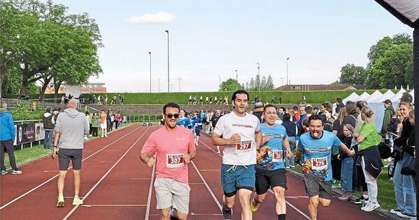 Der LKZ-Firmenlauf richtet sich an Laufeinsteiger sowie an ambitionierte Sportler gleichermaßen.