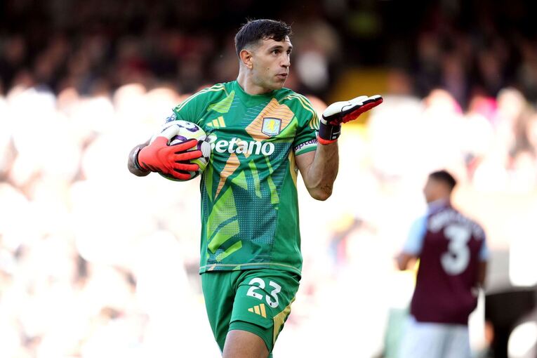 Emiliano Martinez Emiliano Martinez