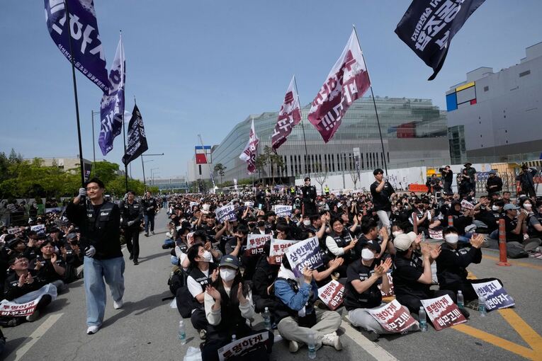 Kundgebung der Gewerkschaft von Samsung Kundgebung der Gewerkschaft von Samsung