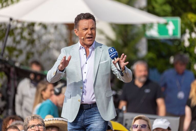 ARD-Sendung "immer wieder sonntags" mit Stefan Mross ARD-Sendung "immer wieder sonntags" mit Stefan Mross