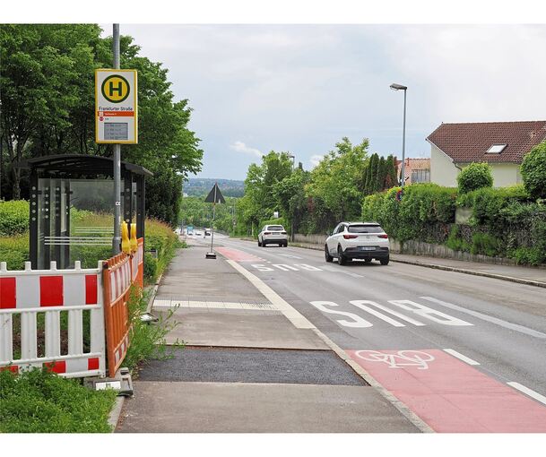 In der Frankfurter Straße müssen auch die Gehwege saniert werden.