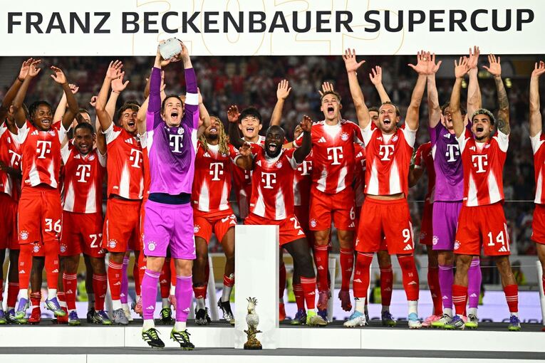 VfB Stuttgart - Bayern München VfB Stuttgart - Bayern München