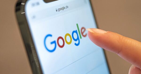 Wer möchte, kann sich bei Google bevorzugt LKZ-Nachrichten anzeigen lassen.