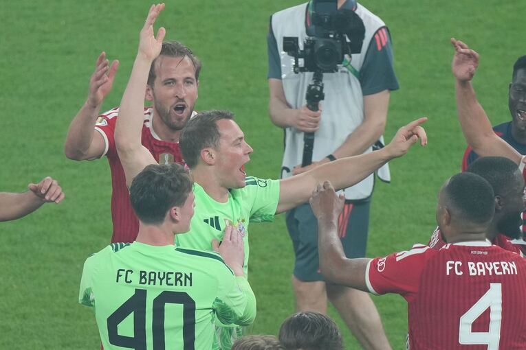 FC Bayern München - VfB Stuttgart FC Bayern München - VfB Stuttgart