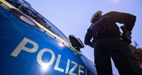 Polizei Symbolbild Polizei Symbolbild