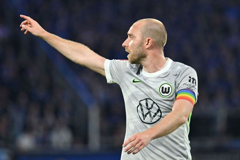 SC Paderborn 07 - VfL Wolfsburg SC Paderborn 07 - VfL Wolfsburg