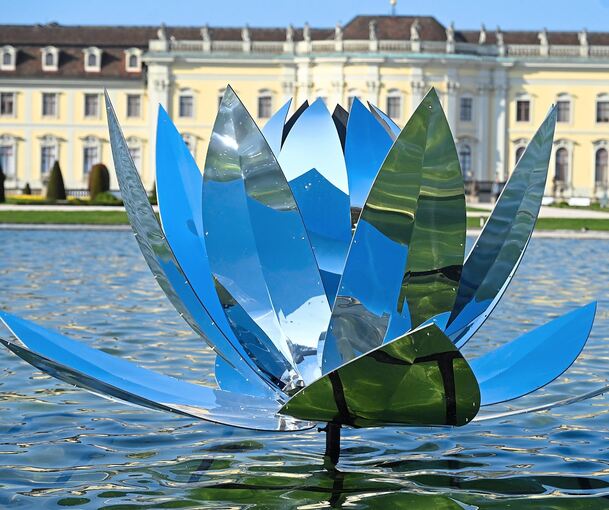 Nicht nur Blumen brauchen an heißen Tagen Wasser. Auch die kleinen und großen Besucherinnen und Besucher im Blüba freuen sich über eine Abkühlung.