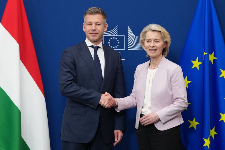 Ungarns neuer Ministerpräsident Magyar in Brüssel