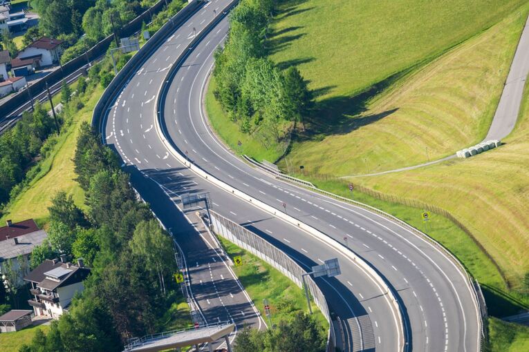 Demonstration und Totalsperre auf Brennerautobahn Demonstration und Totalsperre auf Brennerautobahn