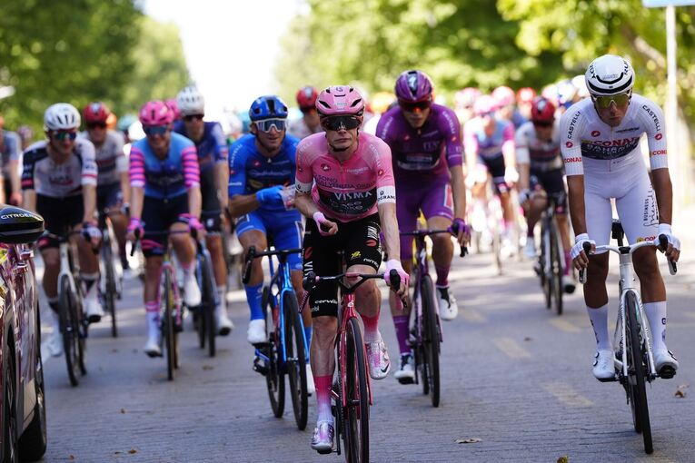 UCI WorldTour - Giro d’Italia UCI WorldTour - Giro d’Italia
