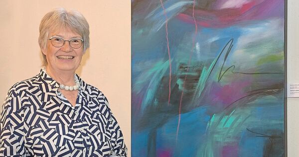 Angelika Mollner präsentiert ihre Werke in der Bietigheimer Stadtkirche.