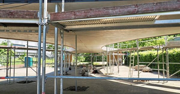 Das Bauteil für die Kelchstützen von Stuttgart 21 wird am Marbacher Schulcampus wiederverwendet.
