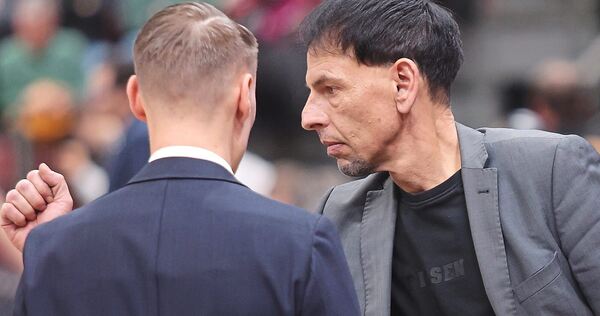 Alexander Reil (r.) hat drei Favoriten für Mikko Riipinens Nachfolge.