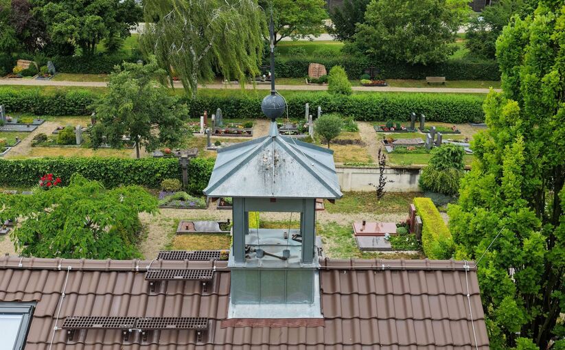 Diebe stehlen Friedhofsglocke