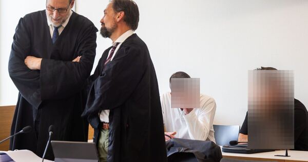 Auftakt Prozess wegen Sprengung von Geldautomaten