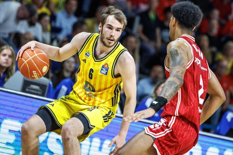 Alba Berlin - Bamberg Baskets Alba Berlin - Bamberg Baskets
