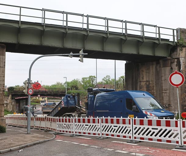 Die Sperrung soll am Donnerstagnachmittag aufgehoben werden. Die Sperrung soll am Donnerstagnachmittag aufgehoben werden.