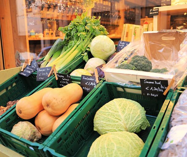 Frische, die man schmeckt: Direkt vom Feld geerntet landet das Gemüse im Hofladen. Frische, die man schmeckt: Direkt vom Feld geerntet landet das Gemüse im Hofladen.