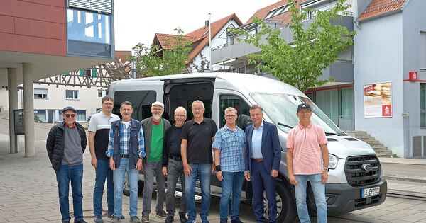 Erdmannhausen: Neuer Ortsbus Erdi-Express nimmt Fahrt auf