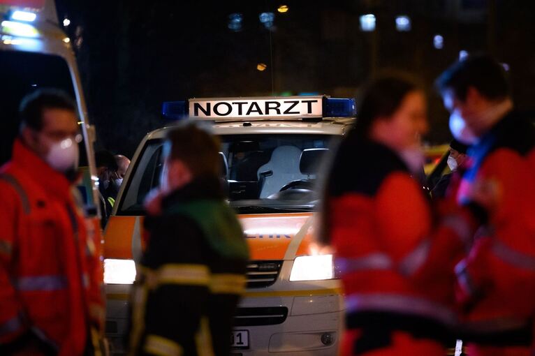 Angriffe auf Einsatzkräfte Angriffe auf Einsatzkräfte